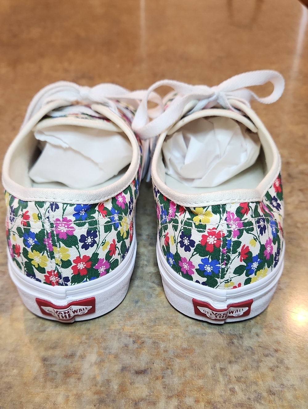 Vans Floral Sneaker - Picture 5 of 9